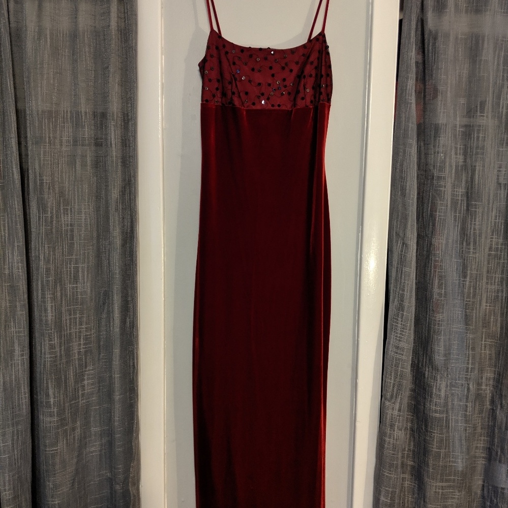 Velvet red prom dress